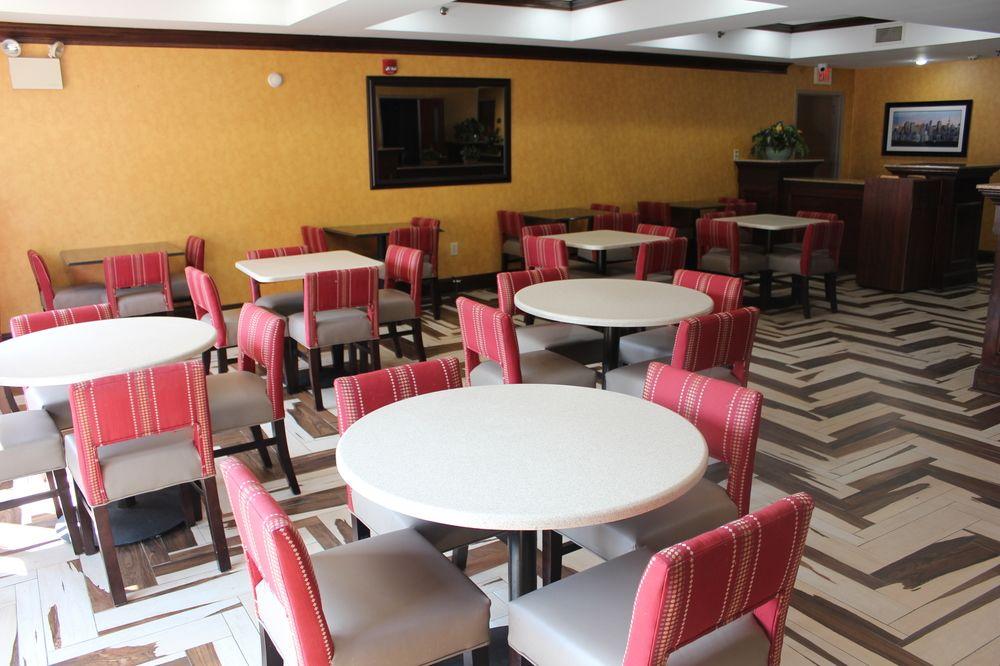 Quality Suites Nyc Gateway North Bergen Zewnętrze zdjęcie