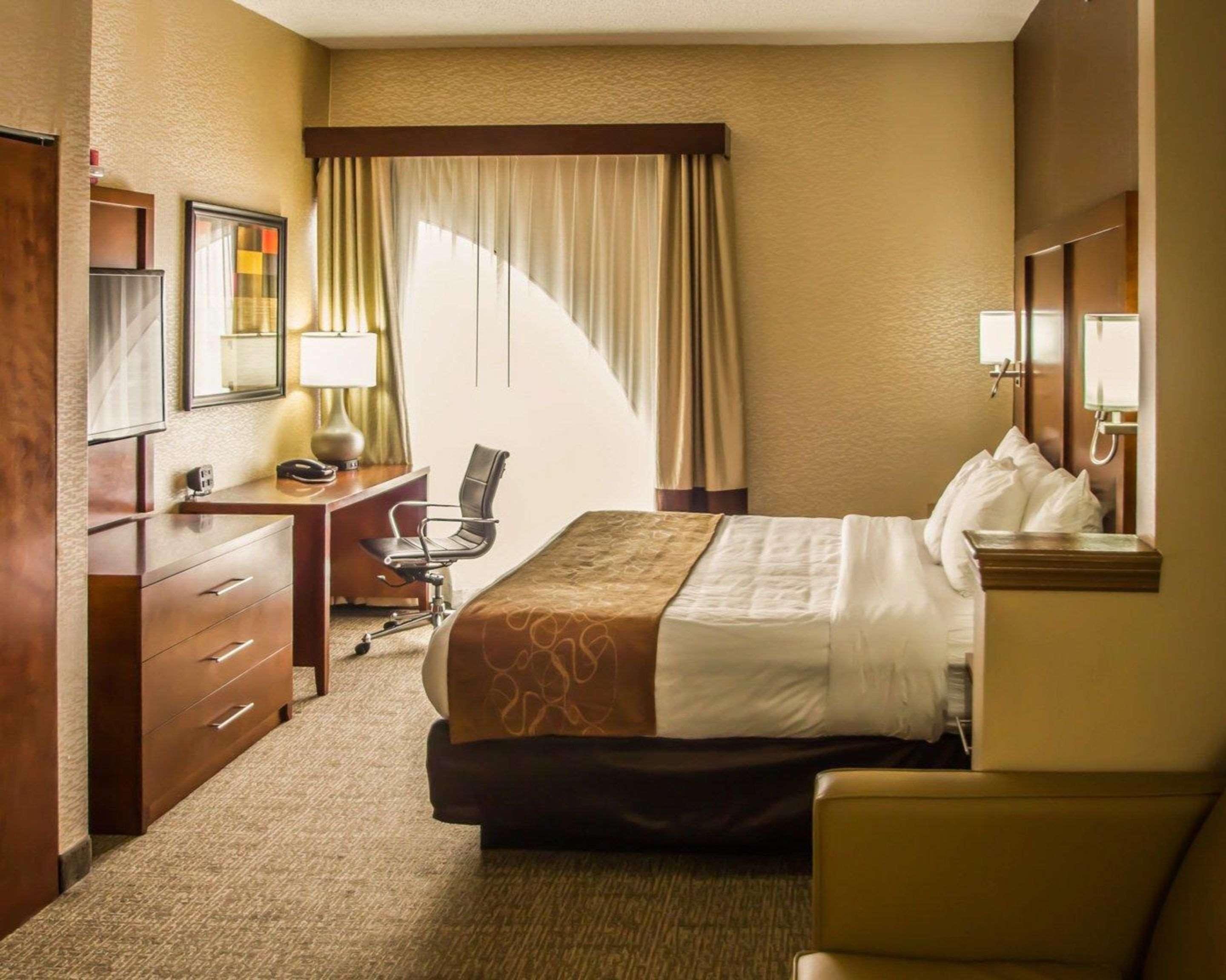 Quality Suites Nyc Gateway North Bergen Zewnętrze zdjęcie