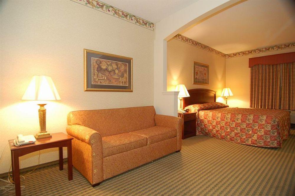 Quality Suites Nyc Gateway North Bergen Zewnętrze zdjęcie