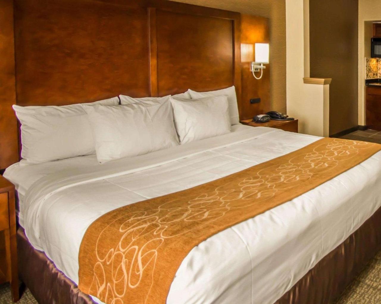 Quality Suites Nyc Gateway North Bergen Zewnętrze zdjęcie