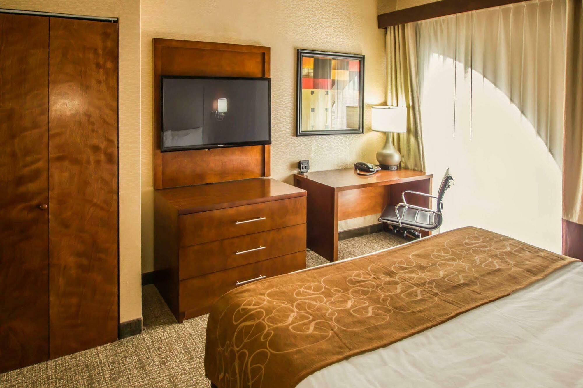 Quality Suites Nyc Gateway North Bergen Zewnętrze zdjęcie